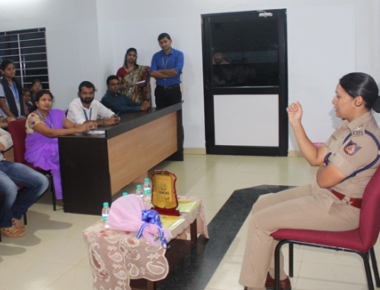 Police DC Uma Prashanth educates Vikas PU College students on following traffic norms