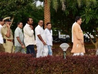 Cong parades MLAs, claims BJP tried to bribe them