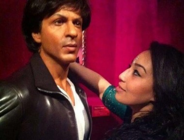  Paris Bollywood Dancer Donia Tanzi Biggest FAN of Shah Rukh Khan