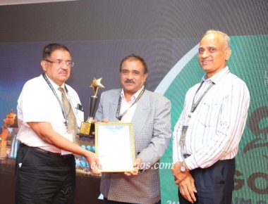 Dr. P. P. Devan gets 'Golden Aim' award.