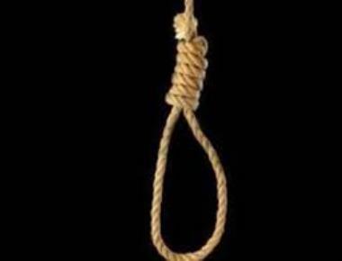 Building Contractor commits suicide by hanging himself in Kodikal