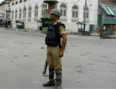 Kashmir Valley remains curfew-free
