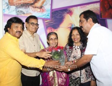 Prime Minister’s wife Jashodaben Modi graced the Press show of Film‘Yeh Kaisi Hai Aashiqui’at Mumbai by her presence 