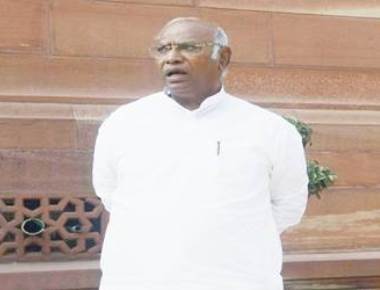 Congress accuses government of indirectly encouraging cow vigilantism