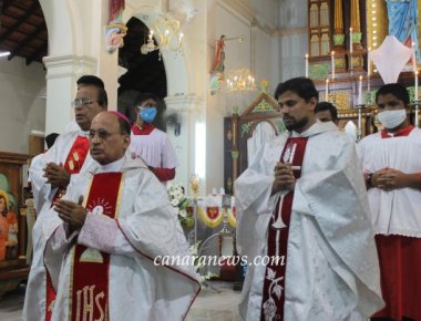Milagres Cathedral observed Maundy Thursday with Solemnity and devotion