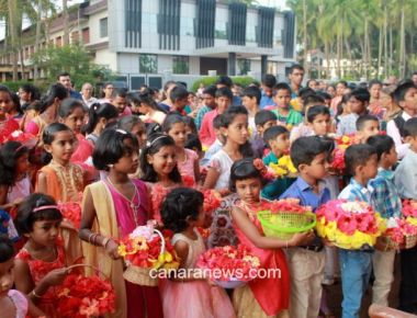 Devotees throng churches for Monti Fest in Udupi