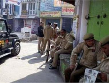 Police step up vigil, Congress team stopped on way to Kasganj