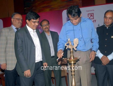 IT for Parivahan Stakeholders Summit