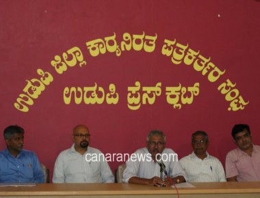  Citizens oppose to Govt. Women and children Hospital privatization in Udupi