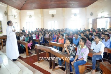 Annual Retreat held at Philomena PU College Puttur