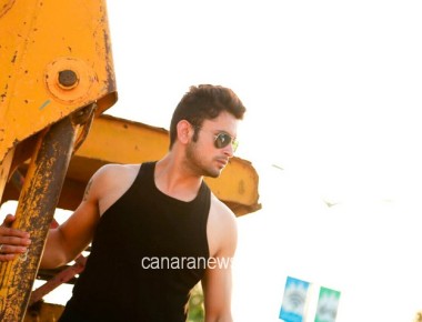 Nasik Boy Vikram Singh to Debut in Bollywood