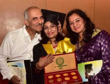 Agri varsity toppers want to help farmers in distress