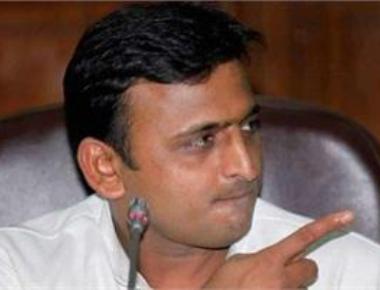 Those who want to quit SP, should leave without giving any excuse : Akhilesh
