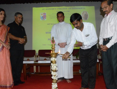 St Aloysius College organises workshop on ‘Fine Arts and Plastic-free Campus’