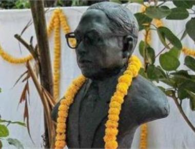 Prez, PM pay tributes to Ambedkar