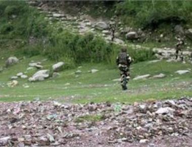 Chinese Army spotted along LoC in Pak-occupied Kashmir