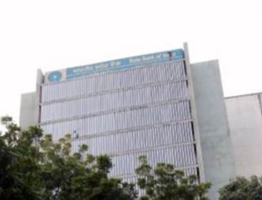 Kerala FM Issac slams SBI's new charges on ATM withdrawals