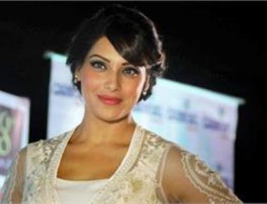 There was a phase when I was insecure: Bipasha Basu