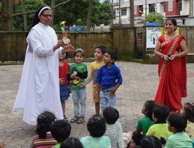 Mount Carmel Central School celebrates 'Colours Day'
