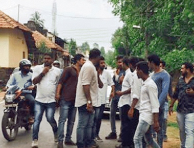Youth Congress workers clash in Bantwal