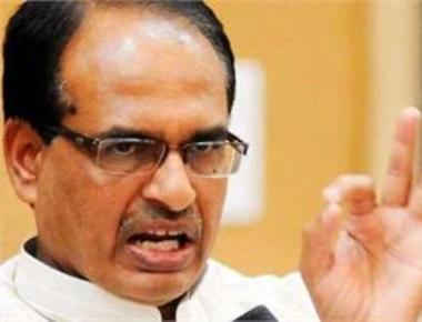 Chouhan sits on fast in Bhopal 'for restoration of peace'