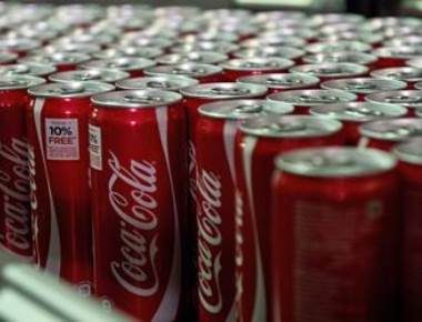  Human waste found in Coca-Cola cans, probe launched