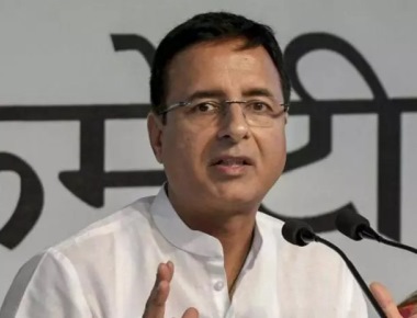Congress dares BSY, Shah to clarify stand on faith issue