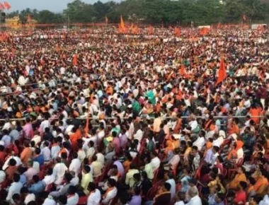 'Withdraw decree on cow vigilantes'