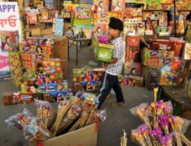 Cracker ban goes up in smoke on Diwali night, Delhi wakes up to hazy morning