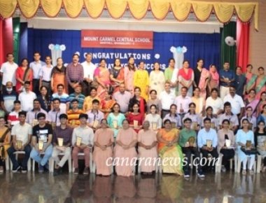  Mount Carmel Central School felicitates the Achievers of Board and Competitive Exams