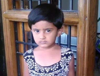 Toddler turns star overnight after saving her friend