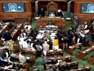 Lok Sabha passes triple talaq bill