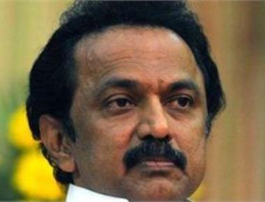 DMK welcomes Governor's invite to Palaniswami to form govt