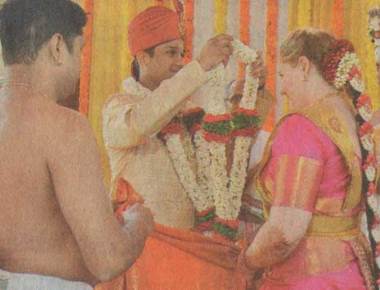 Foreigner converts to Hinduism to get married to her lover