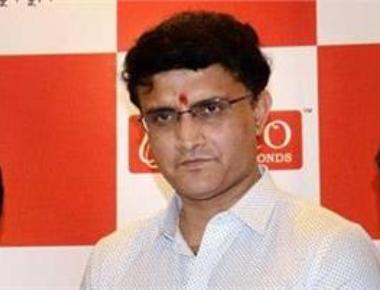 Shastri living in fool's world, says angry Sourav Ganguly