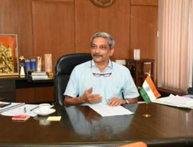 Goa to ban plastic from all government offices: Parrikar