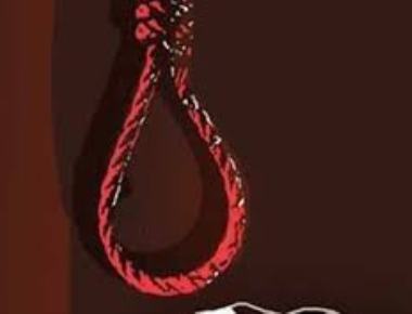Physical Trainee commits suicide by hanging