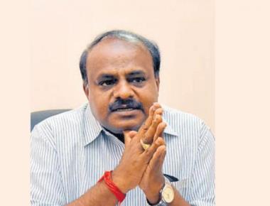HDK to connect with 15 lakh WhatsApp users