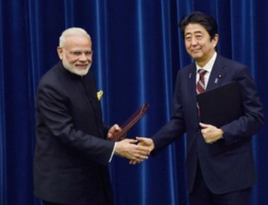  Japan makes exception; signs historic nuclear deal with India