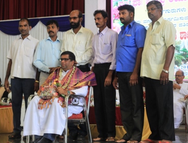 St Jude Church and Shrine Pakshikere recognises selfless service of Fr Andrew Leo D’Souza