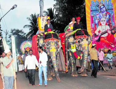 You can't make jumbos beg or parade if you own one