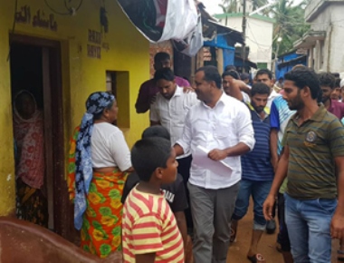 Khader visits sea erosion affected areas