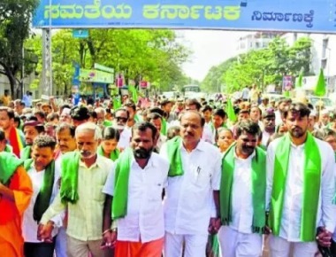 Mahadayi: Farmers end stir in Bengaluru, shift to North Karnataka