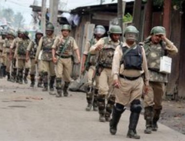 Youth killed in fresh clashes in Valley, toll climbs to 73
