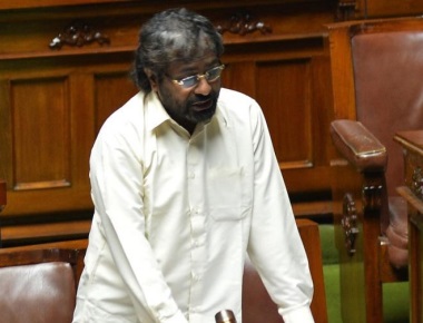 Shun your differences, Khandre tells Lingayat separatists
