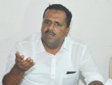 U T Khader assures to take action in illegalities regarding distribution of Anna Bhagya rice scheme