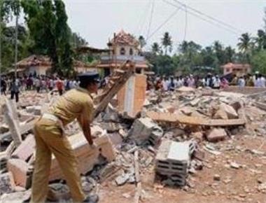 Temple fire: Kerala to seek Rs 117 cr aid from Centre