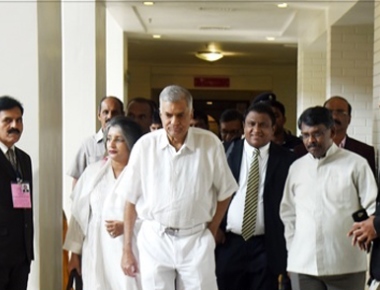 Srilanka PM Ranil Wickremesinghe visits Kollur Shrine 