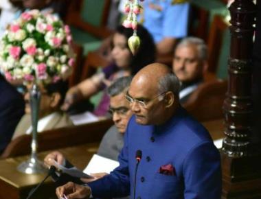 BJP, Congress cross swords as President heaps praises on Tipu