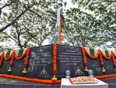 Mangaluru air crash victims remembered